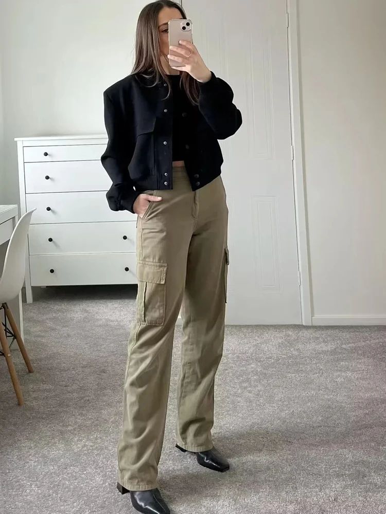 Woman Bomber Jacket Coat White Autumn Winter Button Baseball Aviator Cropped Jackets for Women Long Sleeve Crop Outerwear