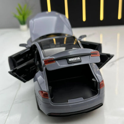 1:24 Tesla Model S Miniatures Simulation Alloy Metal Diecast Model Car Sound & Light car Toys for Kids Gifts for Boyfriend C270