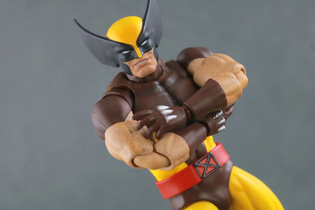 In Stock Ct Toys Wolverine Mafex 096 Figure 138 Brown Comic Ver X-Men Anime Action Figure Figurine Model Customized Gifts Toys
