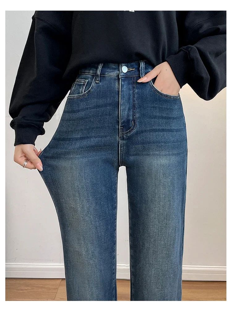 Winter Thickened Women's Mink Velvet Jeans Loose Straight Warm Soft Fleece Fashion Elastic High Waist Female Pants Black Blue