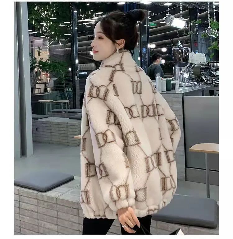Ladies Thickened Cotton Lamb Fur Jacket Korean Style Winter Outerwear Loose Versatile Trendy Coat Warm Comfortable Soft Material