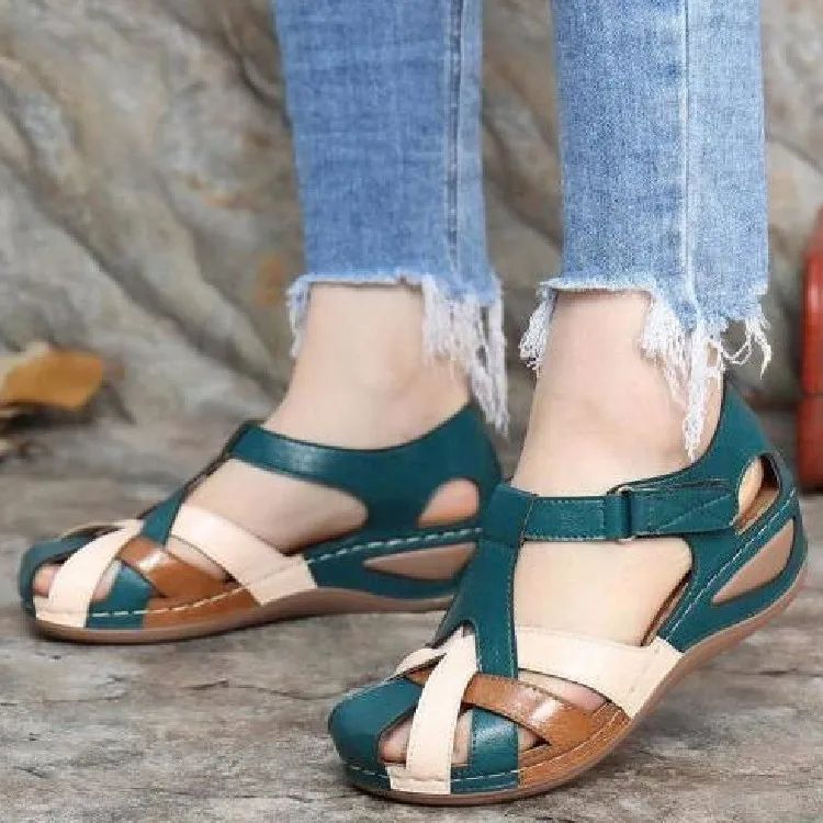 2021 New Style Women's Sandals Hollow Magic Sole Plus Size Slanted Heel Independent Station Women's Shoes Wholesale