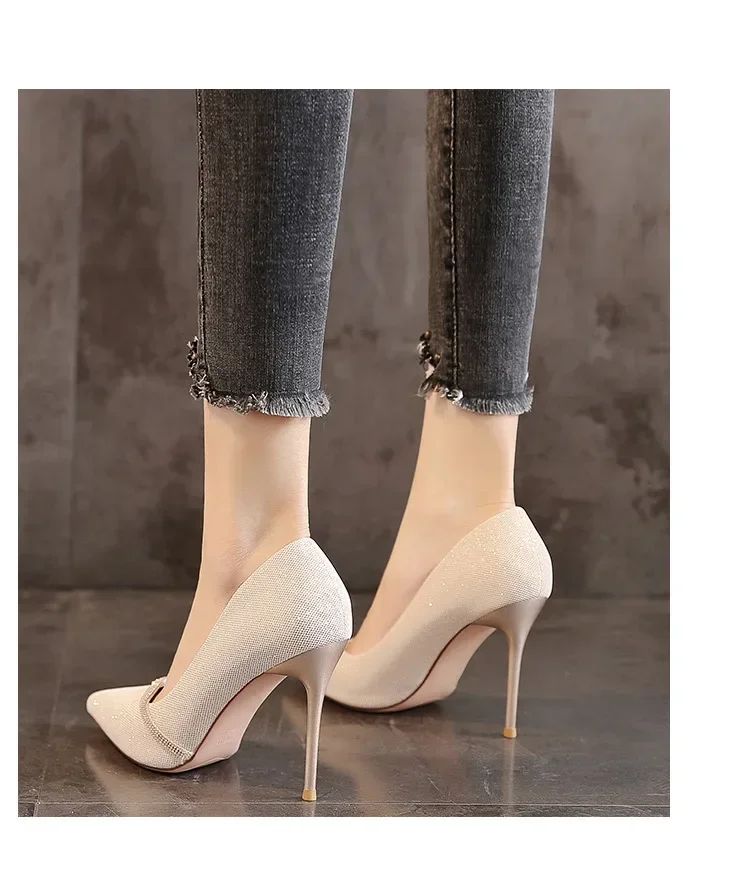 Sapatos Femininos de Salto Alto 2024 Nova Coleção Primavera e Outono Sapatos Femininos de Bico Fino Vestido Sapatos de Casamento Temperamento Banquete Sapatos Individuais