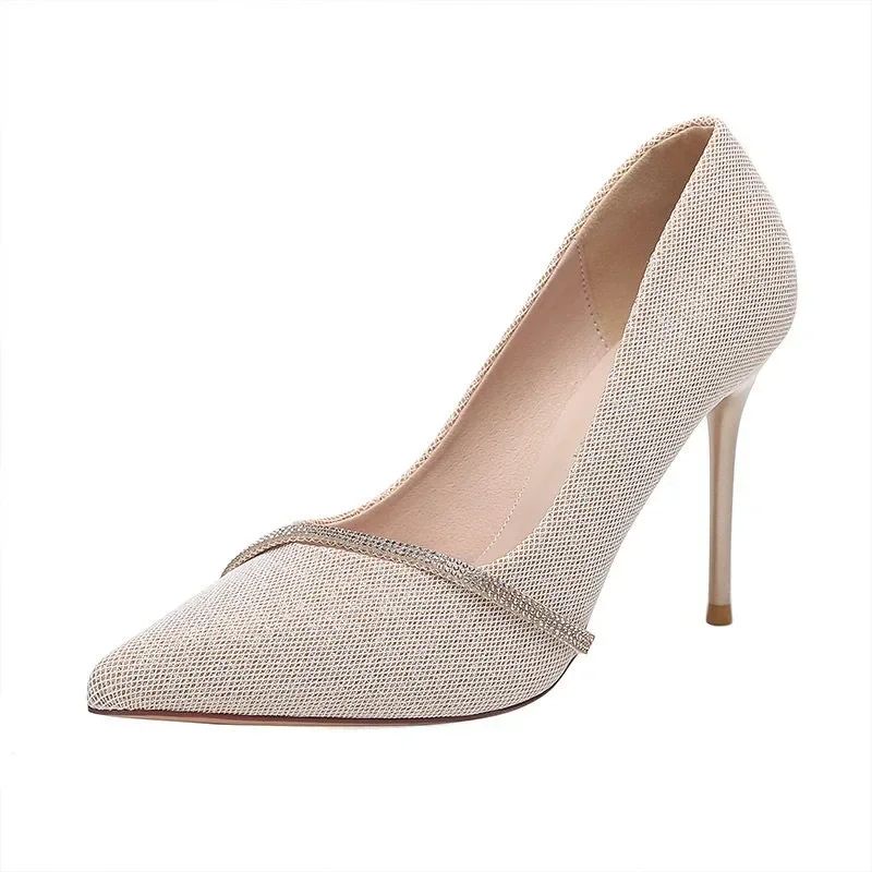 Sapatos Femininos de Salto Alto 2024 Nova Coleção Primavera e Outono Sapatos Femininos de Bico Fino Vestido Sapatos de Casamento Temperamento Banquete Sapatos Individuais