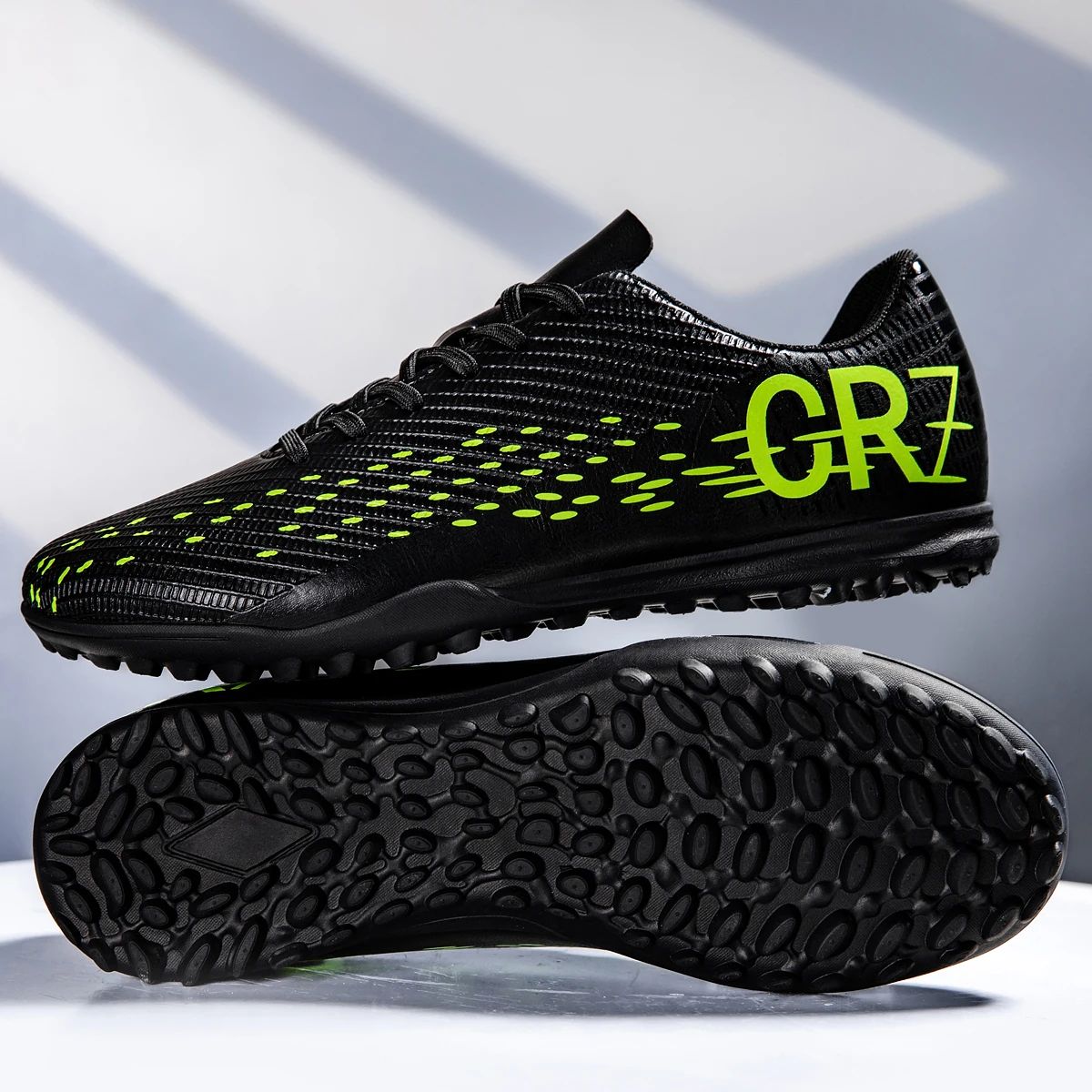 Men's Tf/Ag Society Cleats Soccer Shoes Professional Indoor Football Boots Fast Match Sneakers for Boys Original Field Gear