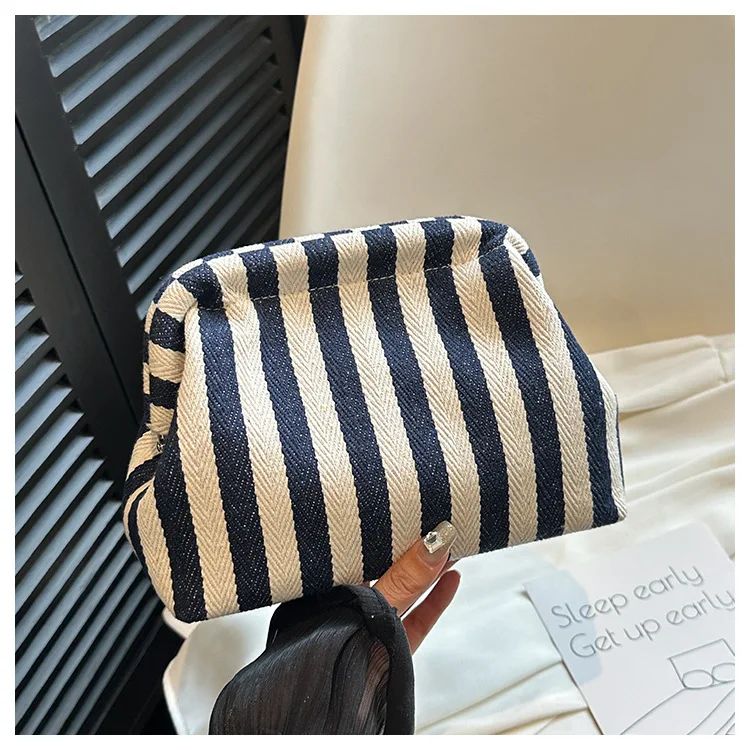 Casual Colorblock Bag Ladies Ruched Cloud Purse Summer Woven Crochet Purses for Women Beach Clutch Handbags 2025 Dumpling Hobo