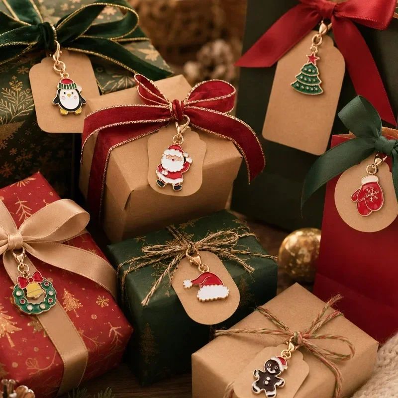 100/2Pcs Mixed Christmas Theme Keychains Clip-on Pendant Xmas DIY Making Pendants Necklaces Earrings Bracelets Handmade Jewelry