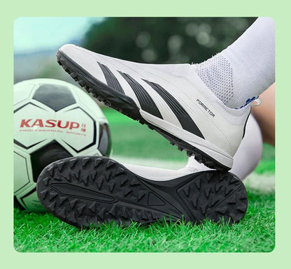 Mens High Quality Ultralight Football Shoes Society Cleats Indoor Soccer Shoes Professional Original Fast Futsal Football Boots