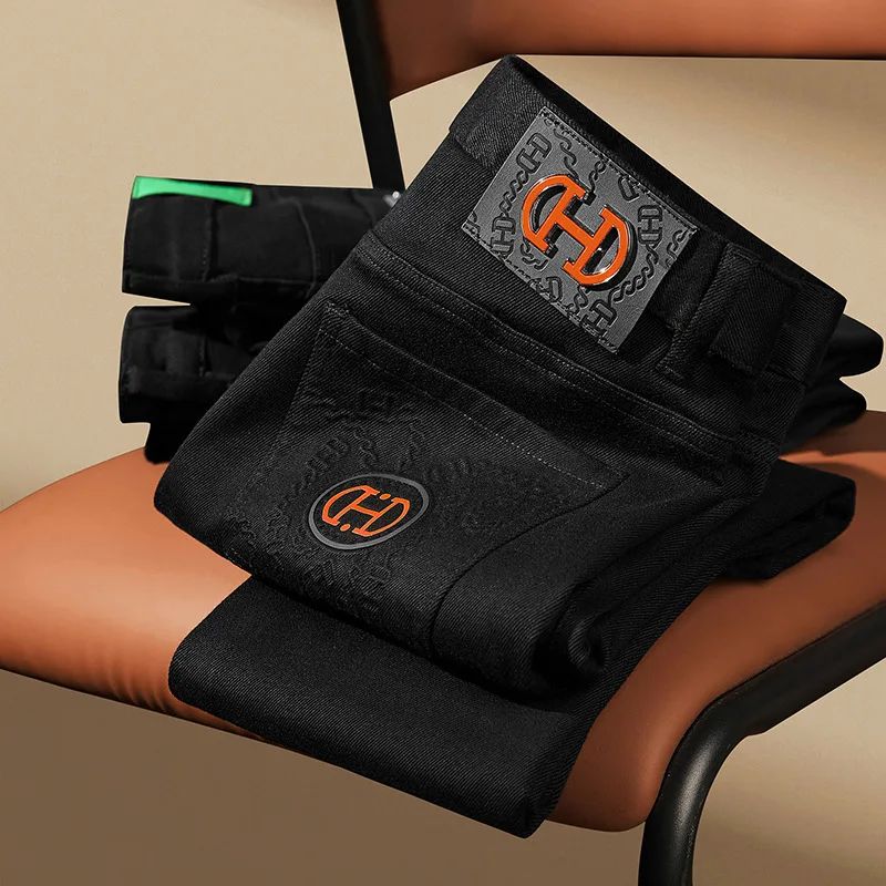 BlackJeans2024 Nova Coleção Outono/Inverno Marca da Moda Casual Slim Fit Elástica Estilo Europeu Calça Comprida Masculina Estampa Fashion