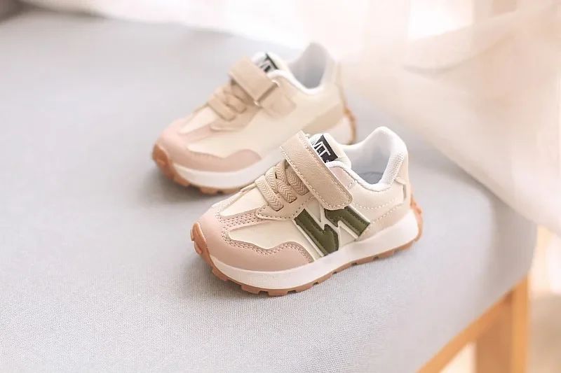 Children's Sneakers for Boy Lightweight Versatile Tennis Shoes for Girls Fashion Causal Kids School Running Basketball Shoes Hot