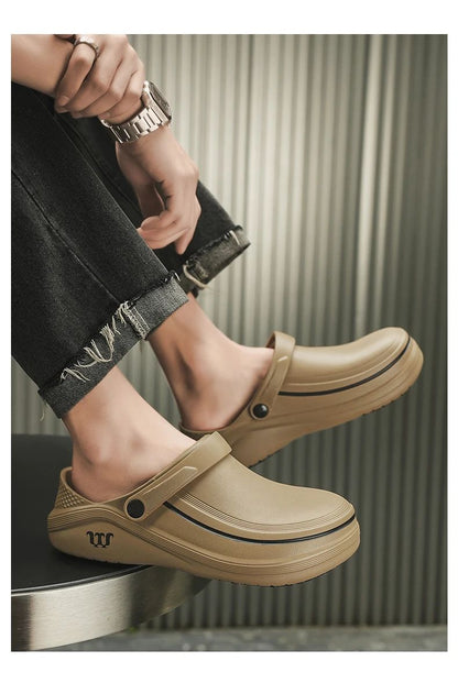 A Pair of Men's Casual Shoes, Waterproof and Oil-Proof, Low-Top Non-Slip Chef Shoes, Wear-Resistant and Non-Slip Men's Shoes
