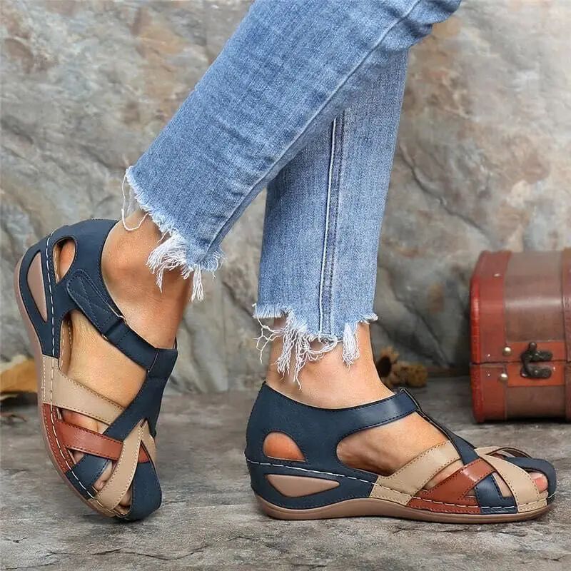 2021 New Style Women's Sandals Hollow Magic Sole Plus Size Slanted Heel Independent Station Women's Shoes Wholesale