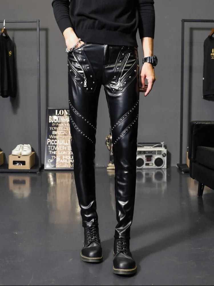 2024 New Winter Spring Mens Skinny Biker Leather Pants Fashion Faux Leather Motorcycle Trousers for Male Trouser Stage Club Wear