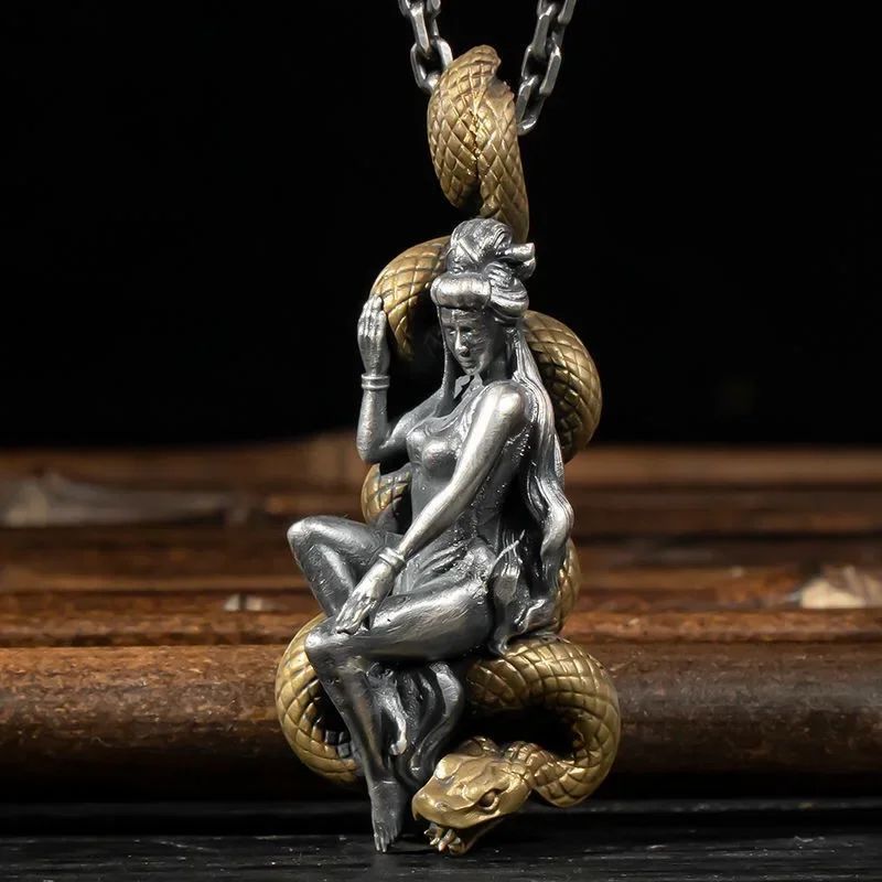 Colar de Pingente de Caveira Demoníaca Enrolada de Cobra Gótica Vintage para Homens Meninos Festa de Rock Halloween Joia de Presente
