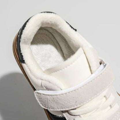 Children Casual Sneakers New Black Soft Bottom Girls Boys German Training Shoes Autumn Winter Fashion Red Kids Baby Casual Shoes