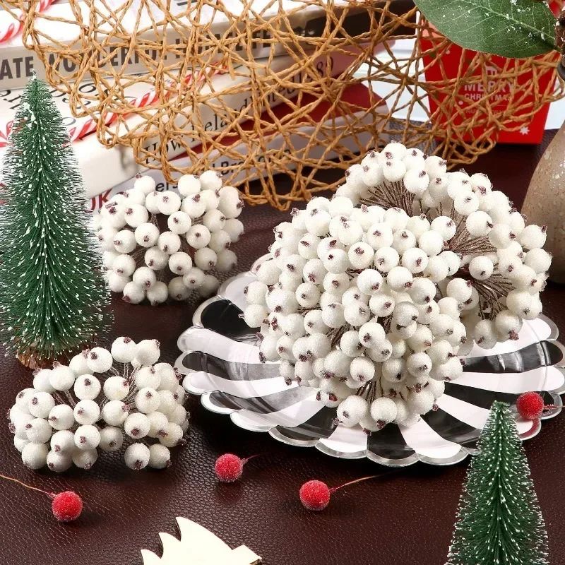 Wholesale Artificial Frosted Berry Mini Double Head Christmas Holly Red Gold Silver Berries Flowers Wreath Xmas Party Decoration