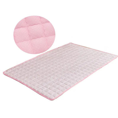 Colchonete Refrescante para Cães e Gatos, Almofada de Seda Gelada à Prova de Umidade, Colchão para Pequenos Animais no Verão, Cama Fria, 5 tamanhos