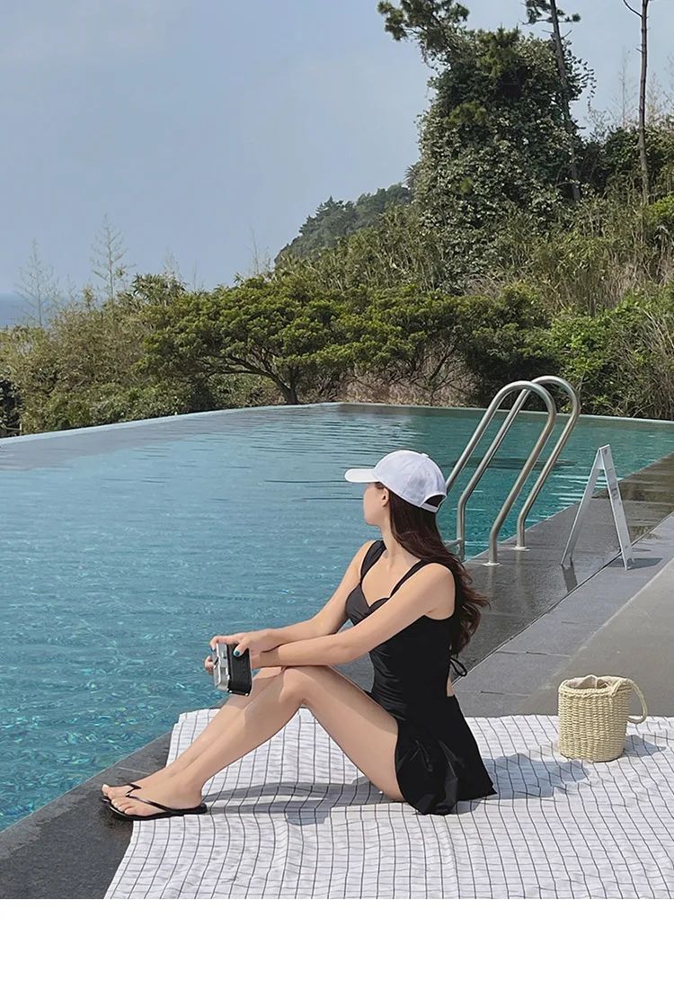 New Summer Women's Solid Color One-piece Swimsuit Slimming and Sexy Backless Tight Swimsuit Outdoor Party Pool Swimsuit