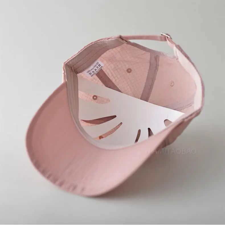 SS25 Korean Baseball Cap with Letter Embroidery & Gingham, Quick-Dry Minimalist Casual Unisex Hat for Daily Use