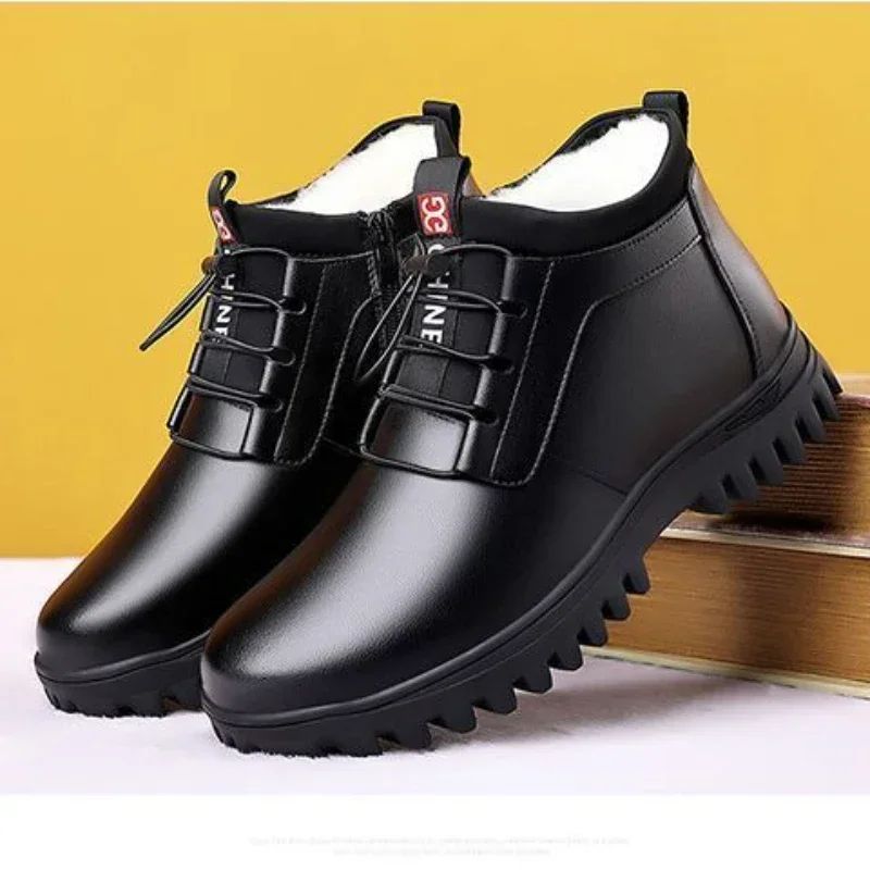 Sapatos Masculinos de Couro de Inverno Nova Moda Pelúcia Quente Confortável Antiderrapante Sapatos de Algodão de Negócios Botas de Neve Casuais ao Ar Livre Férias