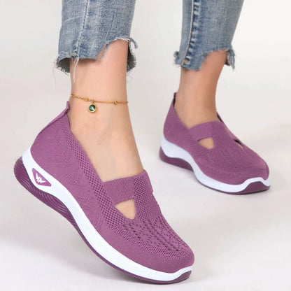 Women's Shoes 2025 Spring New Middle aged and Elderly Mom Shoes Soft soled Breathable Women's Casual ShoesSports Shoes