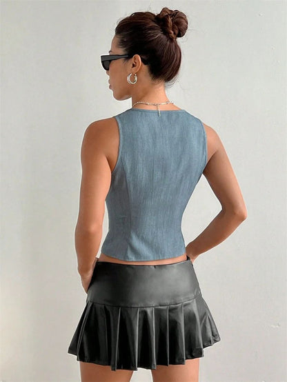 Benuynffy Solid V-neck Lace Up Tops Women's Summer Y2k Streetwear Fashion Crop Top 2025 New Sleeveless Casual Slim-fit Top