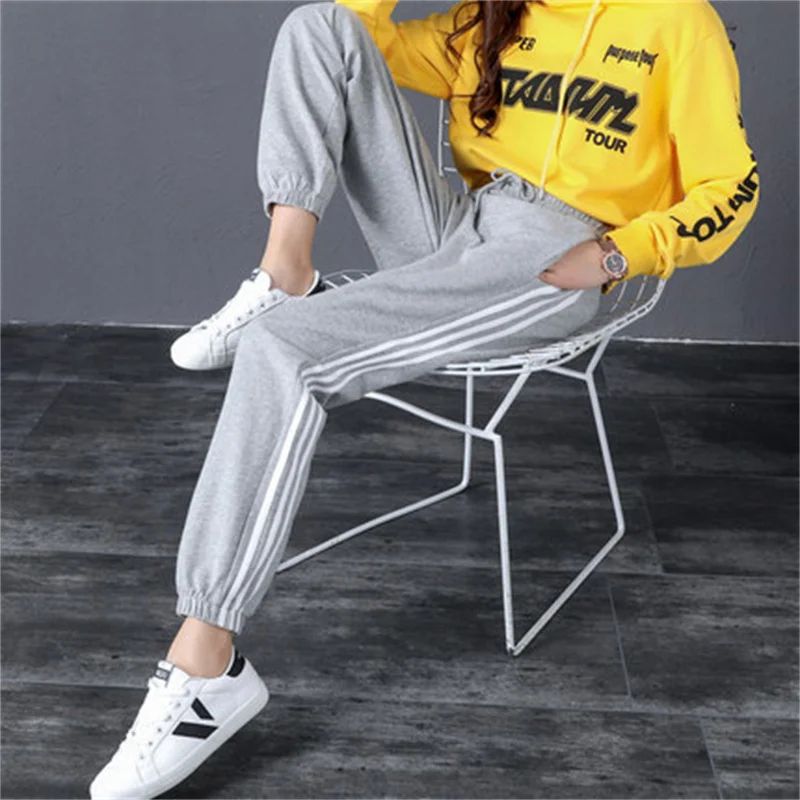 New Women's Pants Winter Casual Gym Sweatpants Warm Fleece Trousers Female Workout Lamb Wool Thick Sports Pants for Women