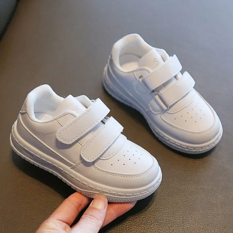 Children's White Shoes Spring and Autumn Kid's Sports Shoes Anti slip Lightweight Boys Board Shoes Soft Sole Baby Casual Shoes