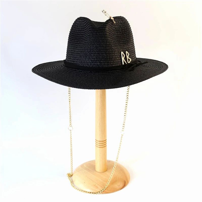 Fashionable Metal RB Letter Straw Hats for Women Men Summer Outdoor Holidays Beach Sun Hat Straw Hats for Women Fashion Panama