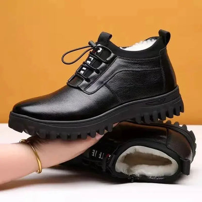 Sapatos Masculinos de Couro de Inverno Nova Moda Pelúcia Quente Confortável Antiderrapante Sapatos de Algodão de Negócios Botas de Neve Casuais ao Ar Livre Férias