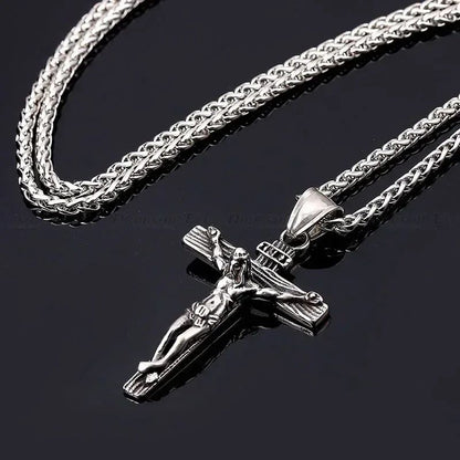 Novo Colar Religioso de Cruz de Jesus para Homens, Pingente de Cruz Banhado a Ouro da Moda com Corrente, Joias de Presente para Homens e Mulheres