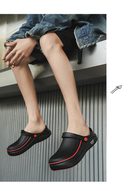 A Pair of Men's Casual Shoes, Waterproof and Oil-Proof, Low-Top Non-Slip Chef Shoes, Wear-Resistant and Non-Slip Men's Shoes