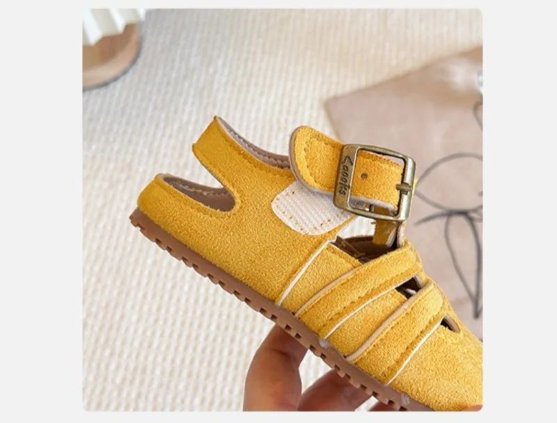 1-12Y Children's Sandals Toe Protect Boys Girls Summer New Candy Color Soft Sole Shoes Kids Casual Retro Flat Leather Sandals