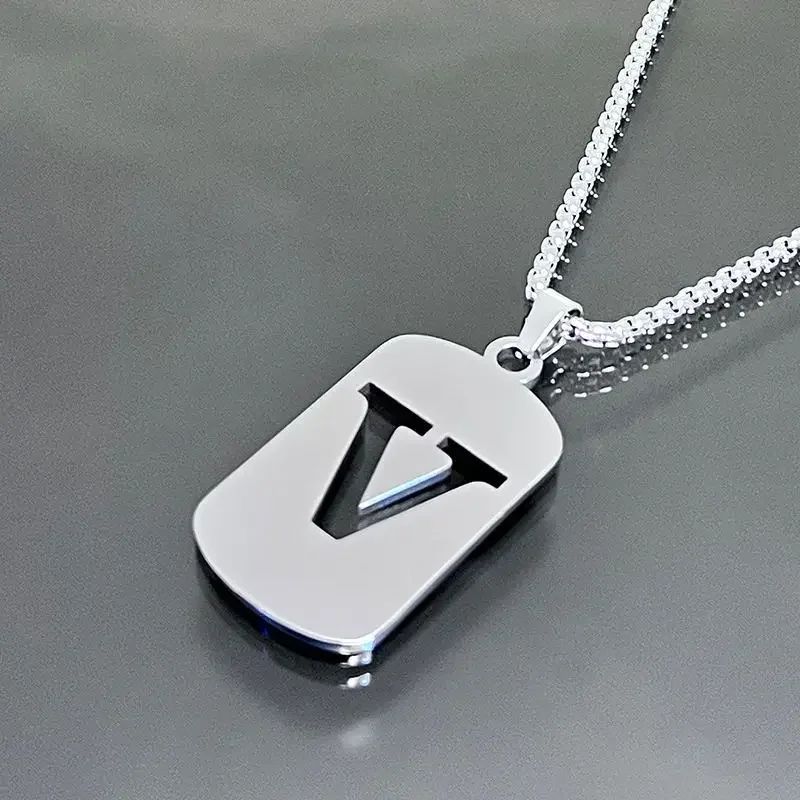 Colares de pingente de aço inoxidável com letra inicial A-Z da moda punk para homens e mulheres, atacado, joias, colar, joias góticas
