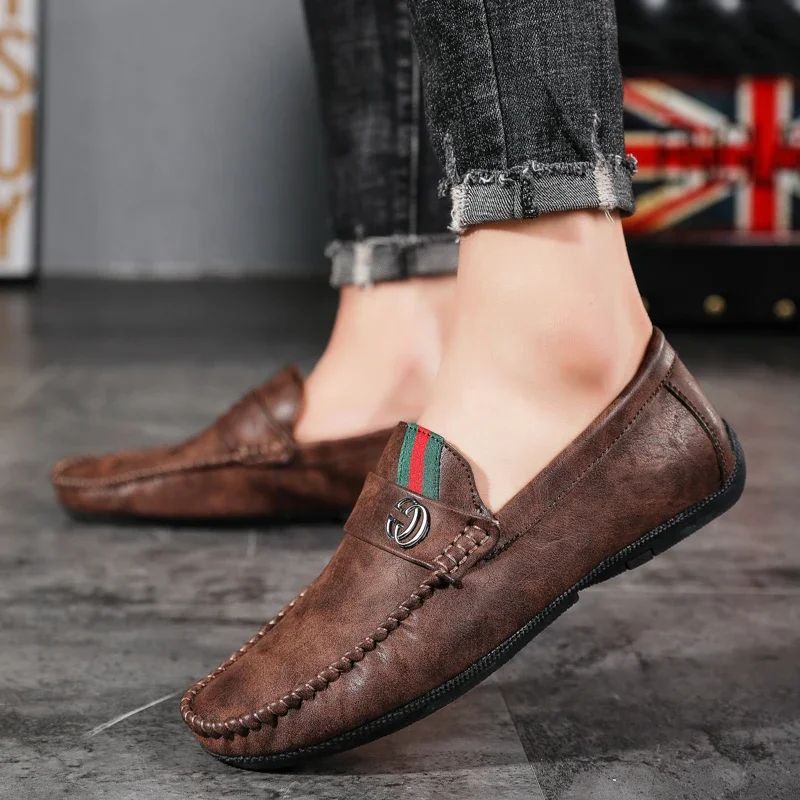 Men Driving Shoe Leather High Quality Breathable Slip on Men Casual Shoes Comfortable Light Men Loafers Formal Men Dress Shoes