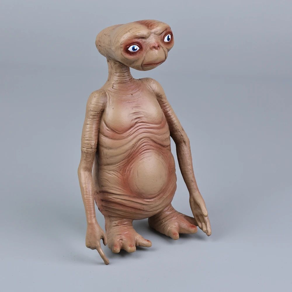 ET The Extra Terrestrial Alien UFO Action Figures PVC Table Statue Toys Latex Mascot for Gifts Ornaments Souvenirs