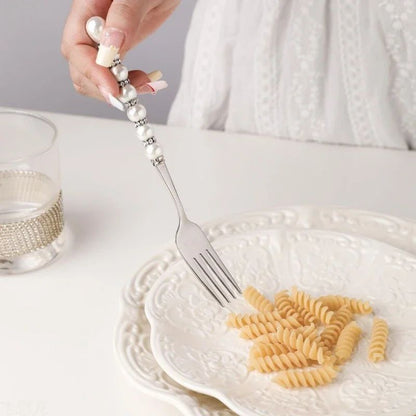 Conjunto de talheres luxuosos de aço inoxidável 304 com colher, garfo e faca, talheres com pérolas e diamantes, caixa de presente, utensílios para casa, cozinha e casamento