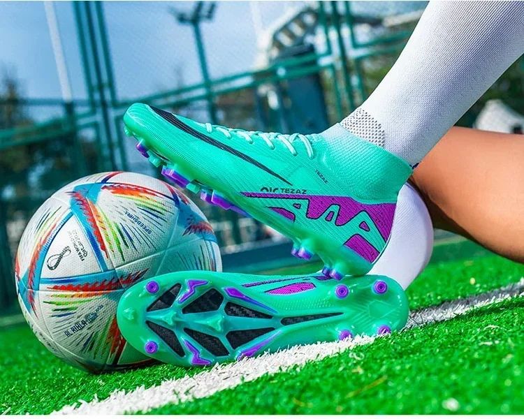 Men Football Shoes TF/FG Society Cleats Indoor Soccer Shoes Professional Football Field Boots Fast Unisex Sneaker Top Quality