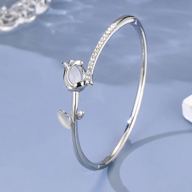 Pulseira de Tulipa de Opala Requintada com Zircônia para Mulheres Acessório Diário Personalizado da Moda Joias para Festas Presentes de Aniversário