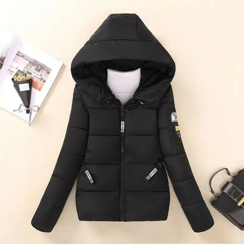 2025 New Winter Jacket Women Parkas Hooded Short Coats Female Parka Warm Thicken Jacket Korean Loose Cotton Padded Outwear
