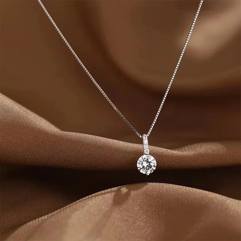 Colar de Prata Esterlina 925 com Zircônia Redonda Estilo Minimalista Charm Choker Pingente Presente de Festa para Joias Finas Femininas
