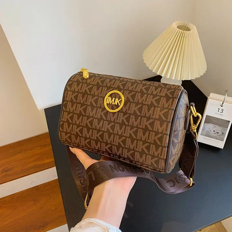 IMJK 22*14*11cm Women Shoulder Luxury Bags Designer Crossbody Chest Purses Handbag Women Clutch Travel tote Bag