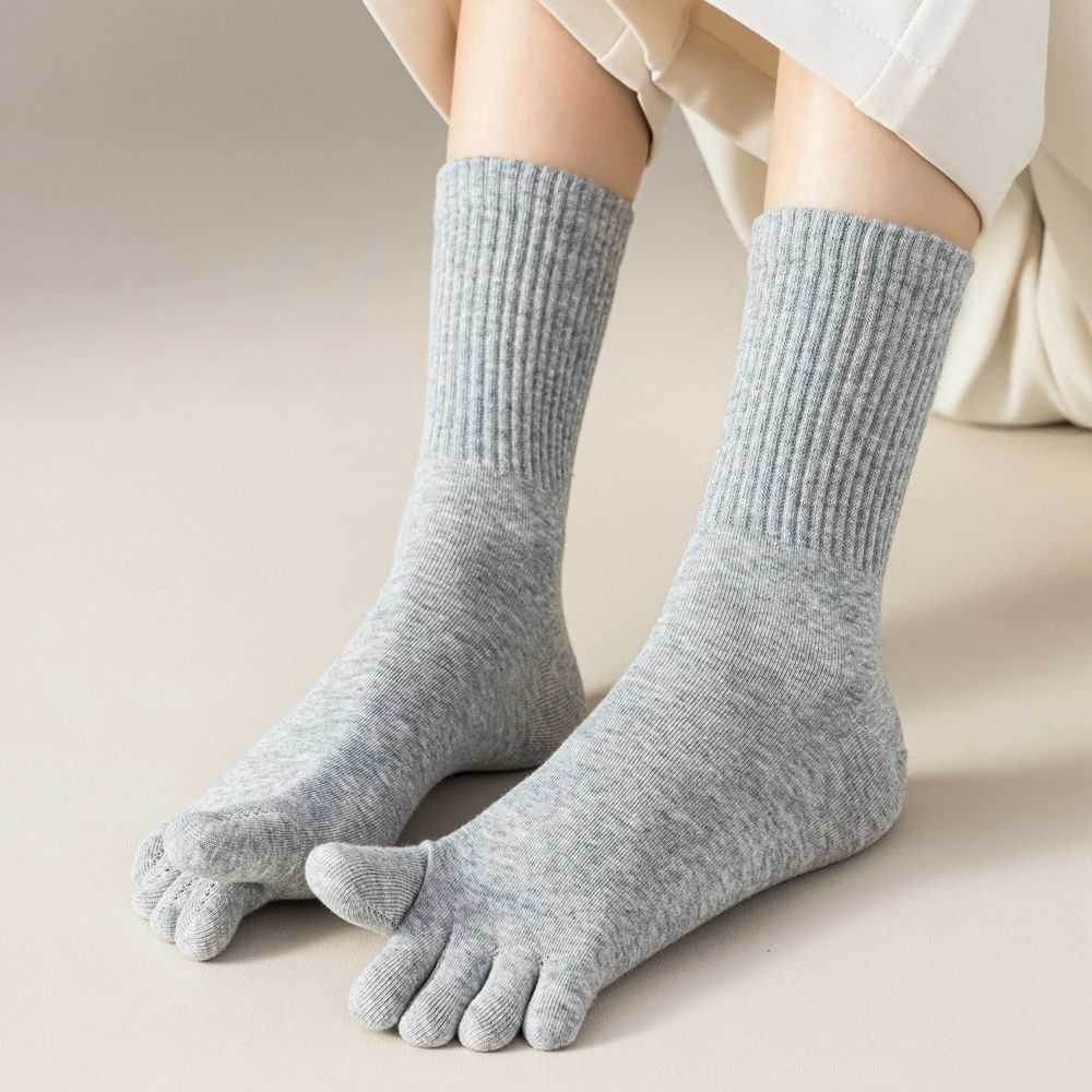 4 Pairs Women Toe Socks Five Finger Socks High Quality Cotton Autumn Spring Middle Tube Sports Socks with Separate Fingers