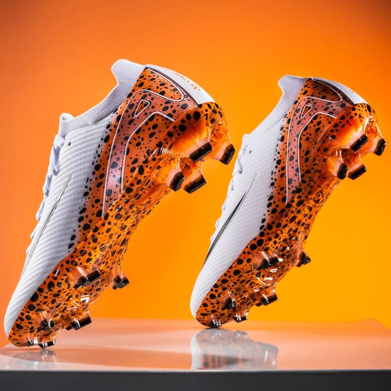 New Football Boots Professional Soccer Shoes For Men Anti-Slip Soccer Cleats High Quality Adults Outdoor Training Sneakers 2025