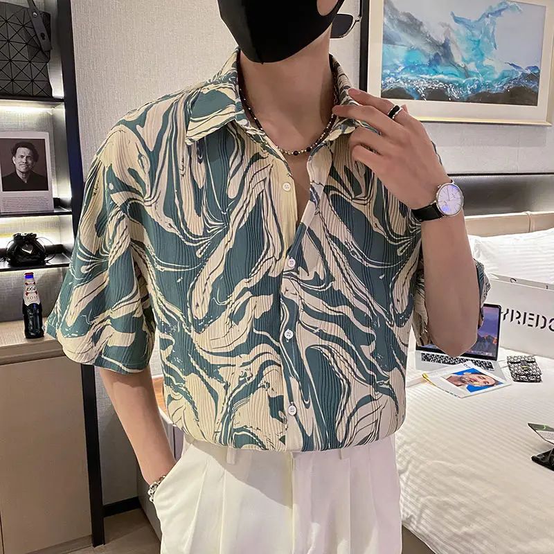 Japanese Summer Ice Silk Flower Shirt for Men Short Sleeve Loose Casual Harajuku Oversized 2023 New Thin Hawaiian Shirt Men