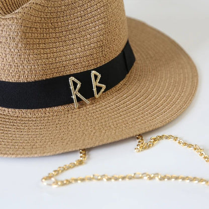 Fashionable Metal RB Letter Straw Hats for Women Men Summer Outdoor Holidays Beach Sun Hat Straw Hats for Women Fashion Panama