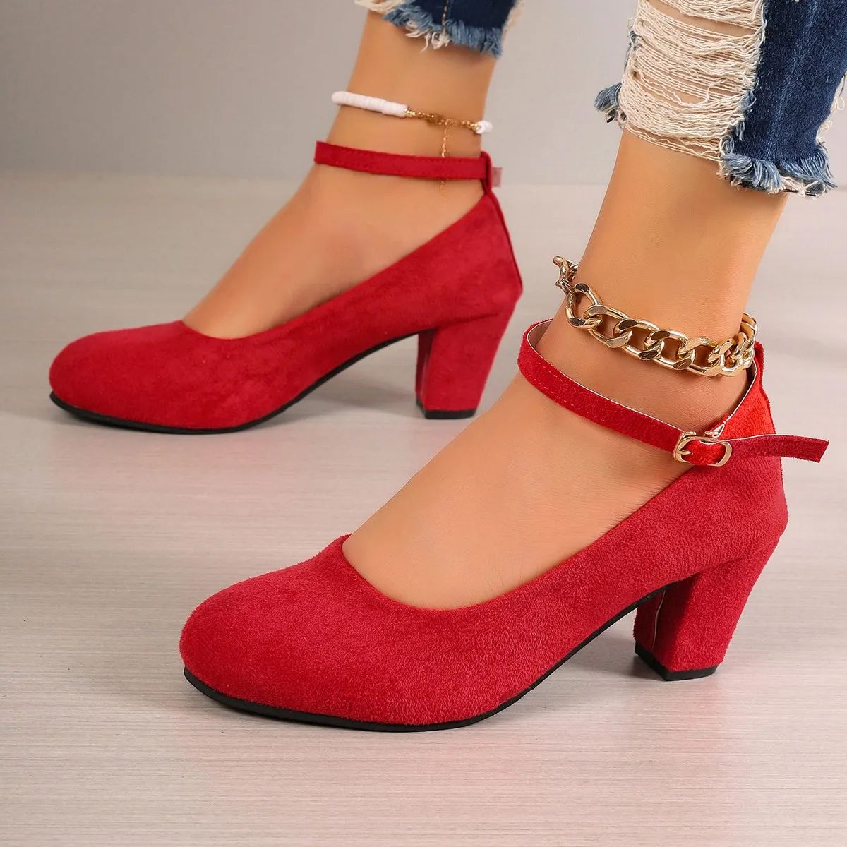 Sapatos Femininos Scarpin com Salto Grosso e Tira no Tornozelo Salto Alto Plataforma Estilo Mary Jane para Mulheres Sapatos Femininos Estilo OL Calçados Femininos