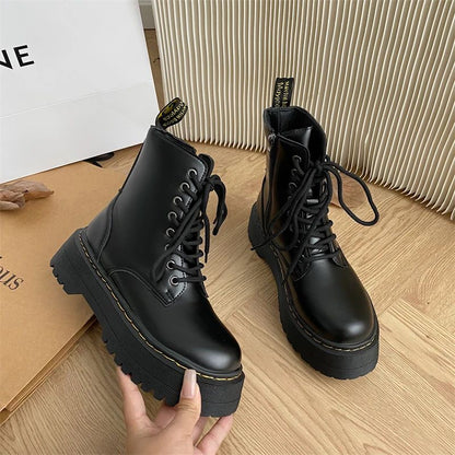 Minimalist Lace-up Women Boots 5Cm Chunky Heel Platform Women Boots British Style Thick Sole Increase Height Casual Boots