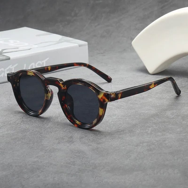 New Retro Round Small Frame Sunglasses Personalized High-end Men's and Women's Glasses Fashion Trend UV Resistant Sunglasses