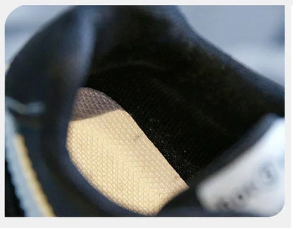 Children's Spring New Leather Upper Sneakers Middle Large Children's Casual Shoes Boys and Girls Soft Sole Students Tennis Shoes